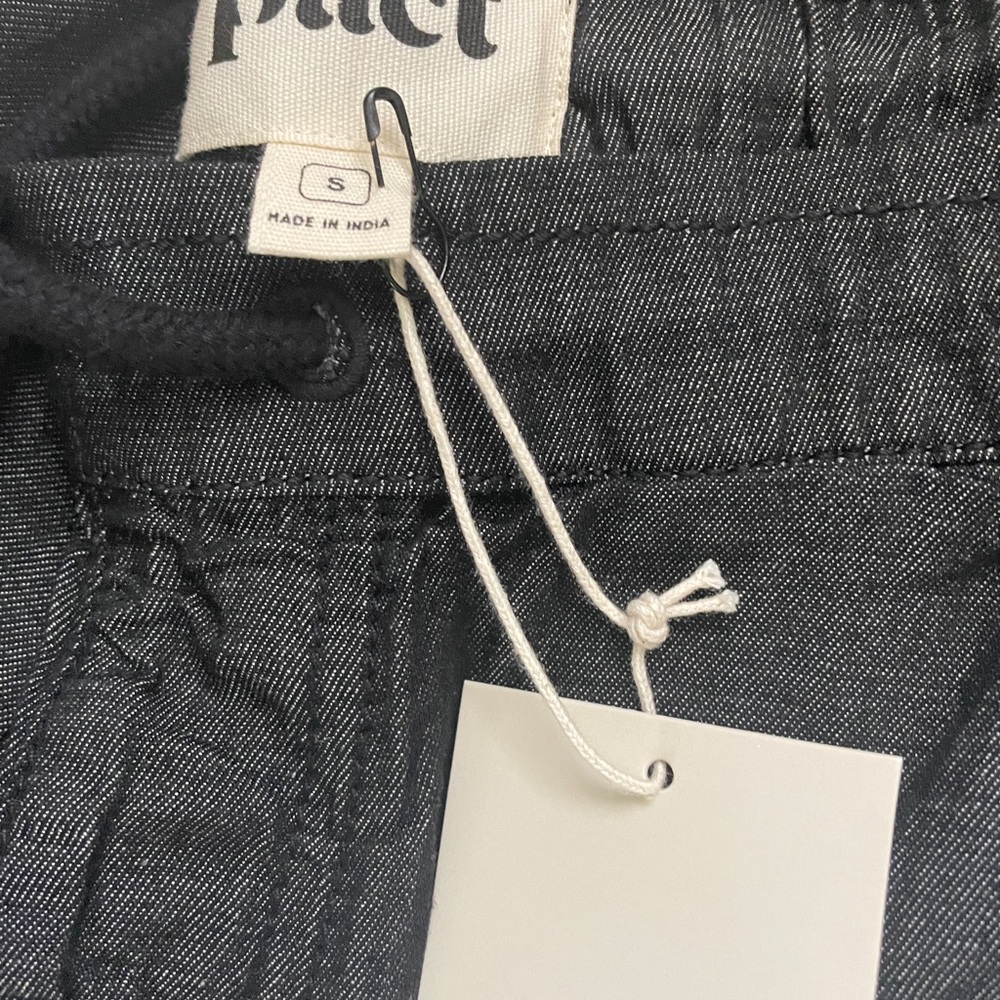 Pact Men’s Shorts - Picture 3 of 4